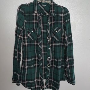 Green Plaid Long Sleeve Button Up Shirt